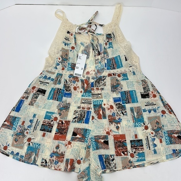 Urban Outfitters Brunching Lace Trim Romper Size Small Gauzy Lightweight Loose - Picture 16 of 16